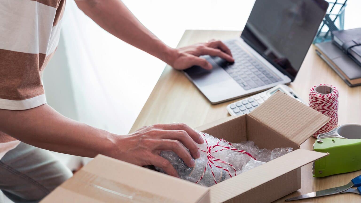 Top 5 things to consider before getting a dropshipping supplier -  